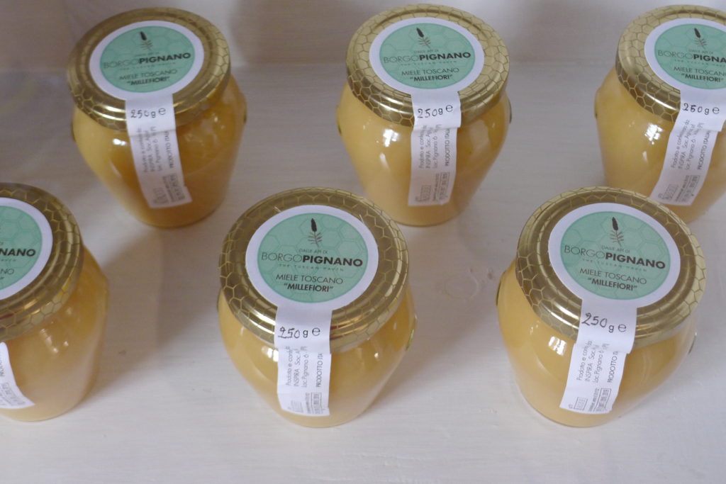 Millefiori honey from Borgo Pignano, Tuscany 