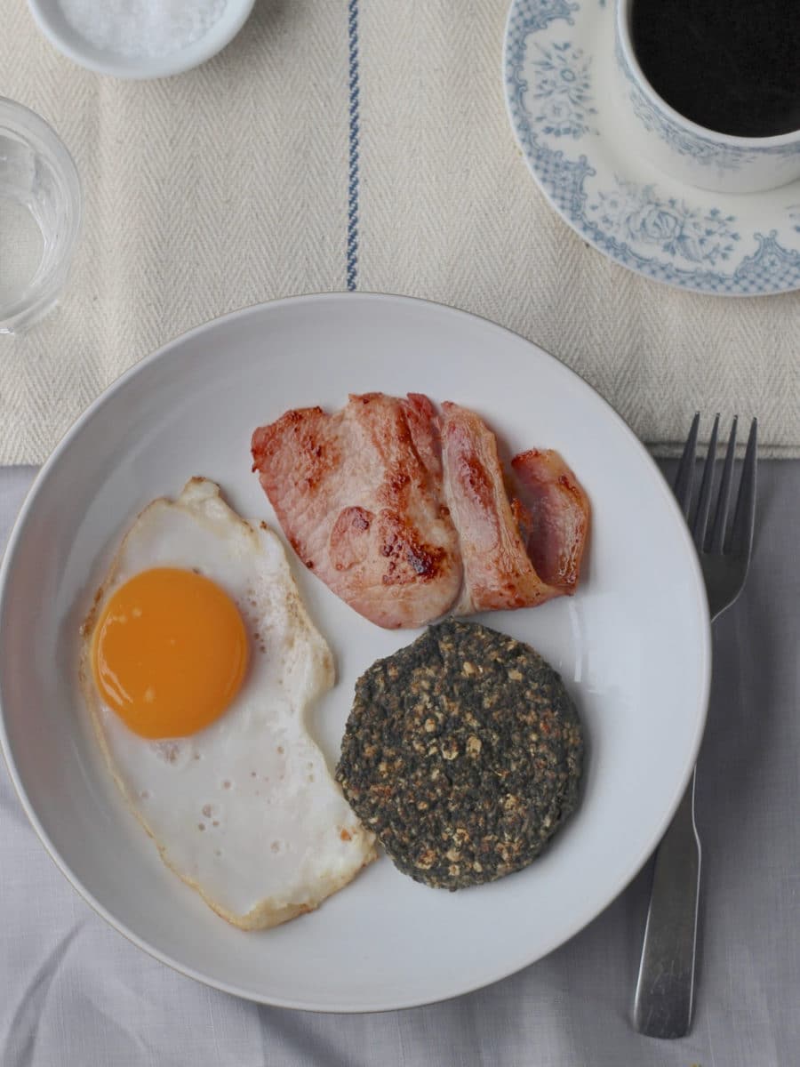 Welsh Lavercakes with Bacon and Eggs