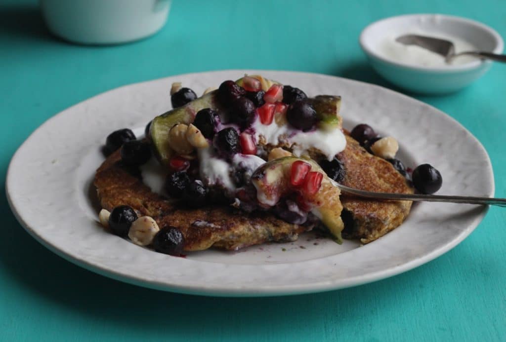Oat & Flax Pancakes with Blueberries, Fig and Pomegranate