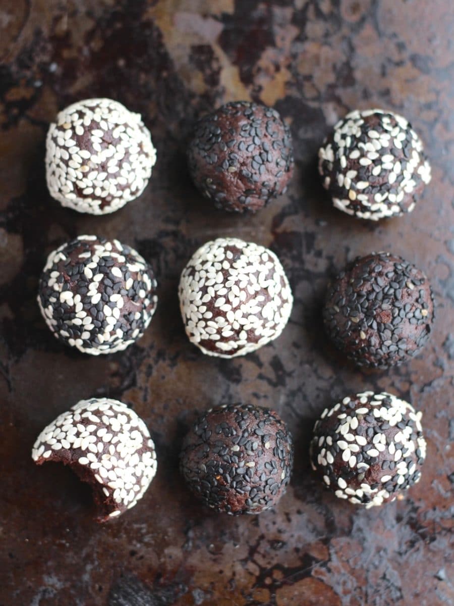 Chocolate Tahini Balls