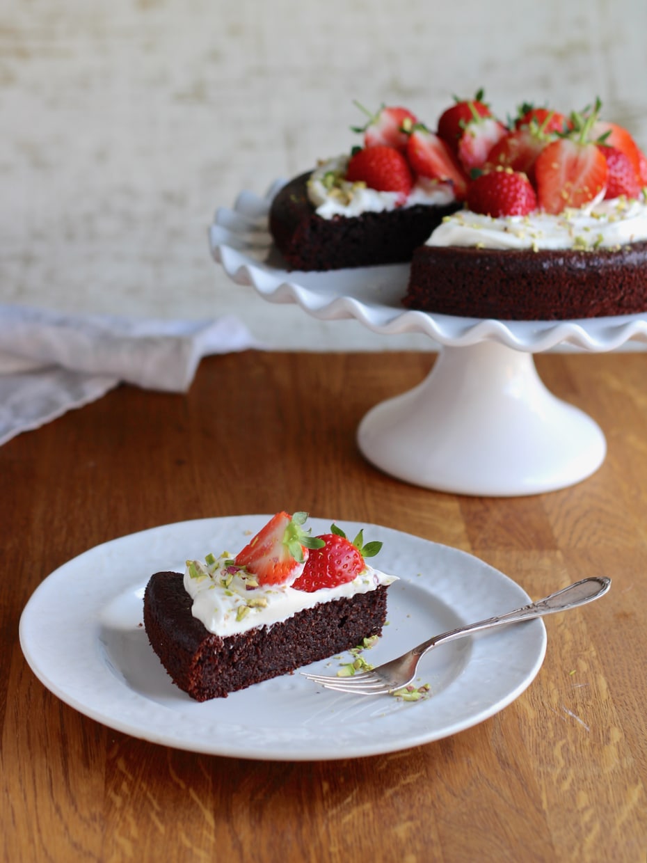 Chocolate Almond cake